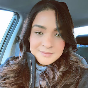 Meet your Posher, Aholibania beatriz